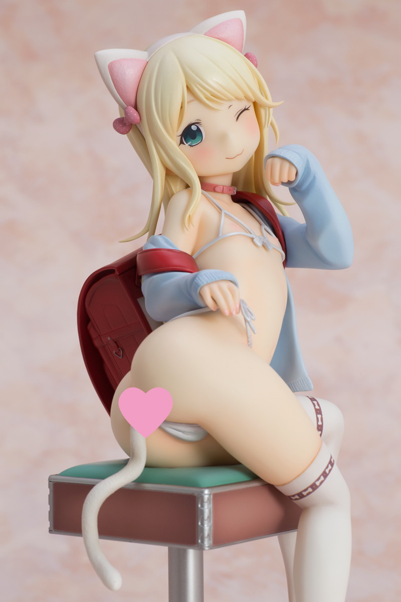 はつこいりぼん。「ユウ しろねこver.」のフィギュア画像