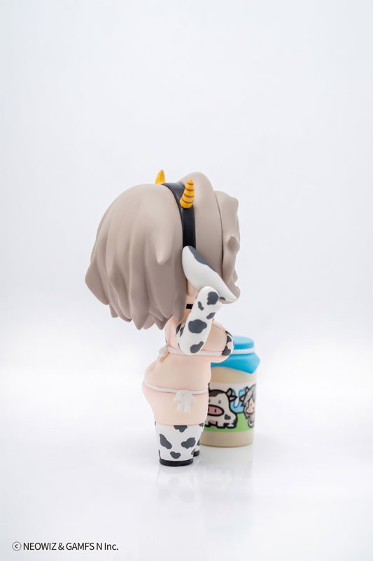 ブラウンダスト2「ミルキービキニ テレーゼ」のフィギュア画像