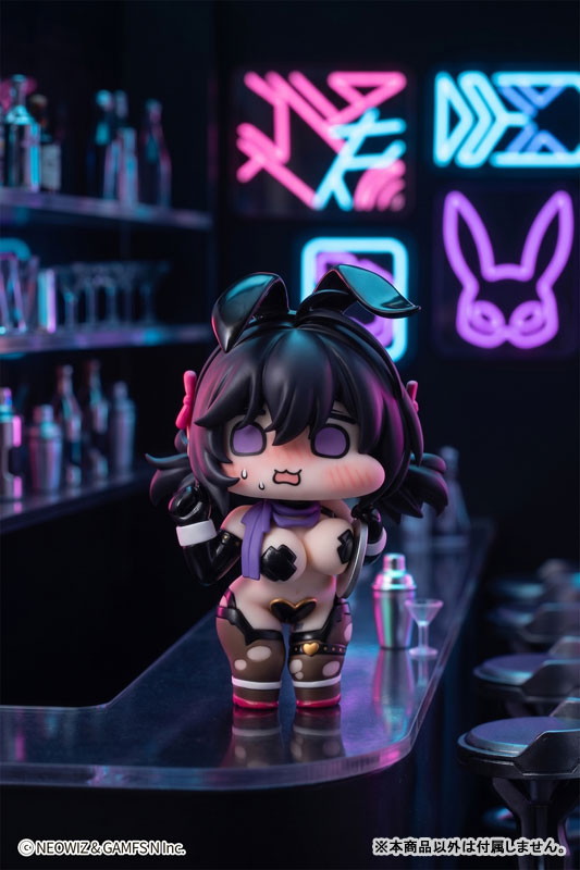 ブラウンダスト2「セレブリティ・バニー ロエン」のフィギュア画像