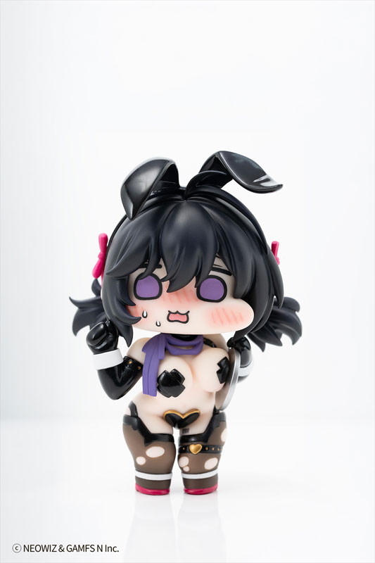 ブラウンダスト2「セレブリティ・バニー ロエン」のフィギュア画像