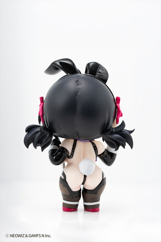 ブラウンダスト2「セレブリティ・バニー ロエン」のフィギュア画像
