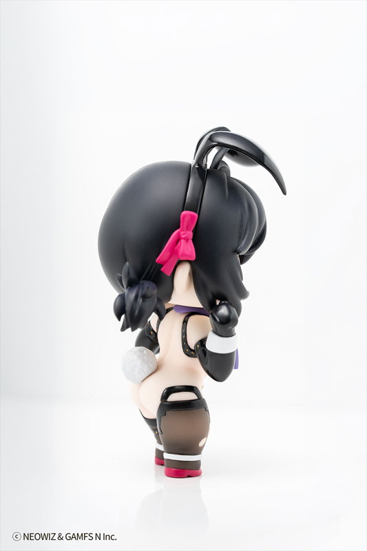 ブラウンダスト2「セレブリティ・バニー ロエン」のフィギュア画像