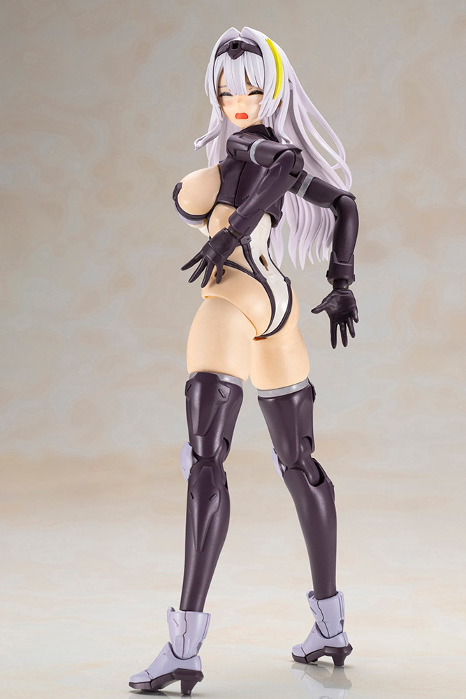 FRONT MISSION「ゼニス・ガール Gray Ver.」のフィギュア画像