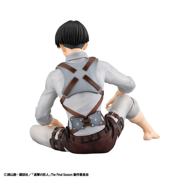 進撃の巨人「リヴァイ兵士長」のフィギュア画像