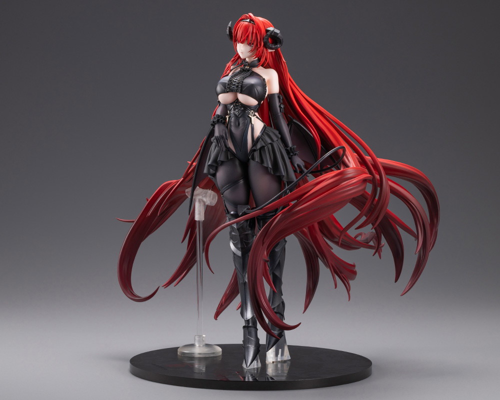 アズールレーン「ヒンデンブルク」のフィギュア画像