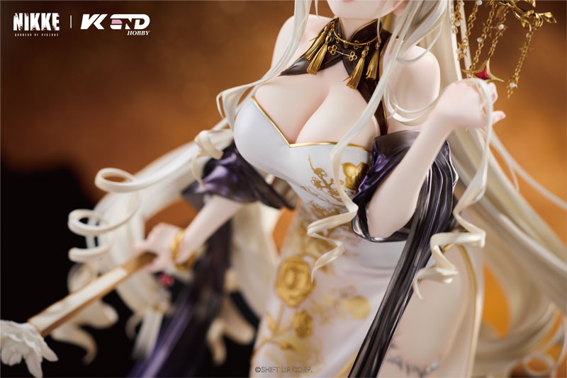 勝利の女神:NIKKE「クラウン:グローリアスフラワー」のフィギュア画像