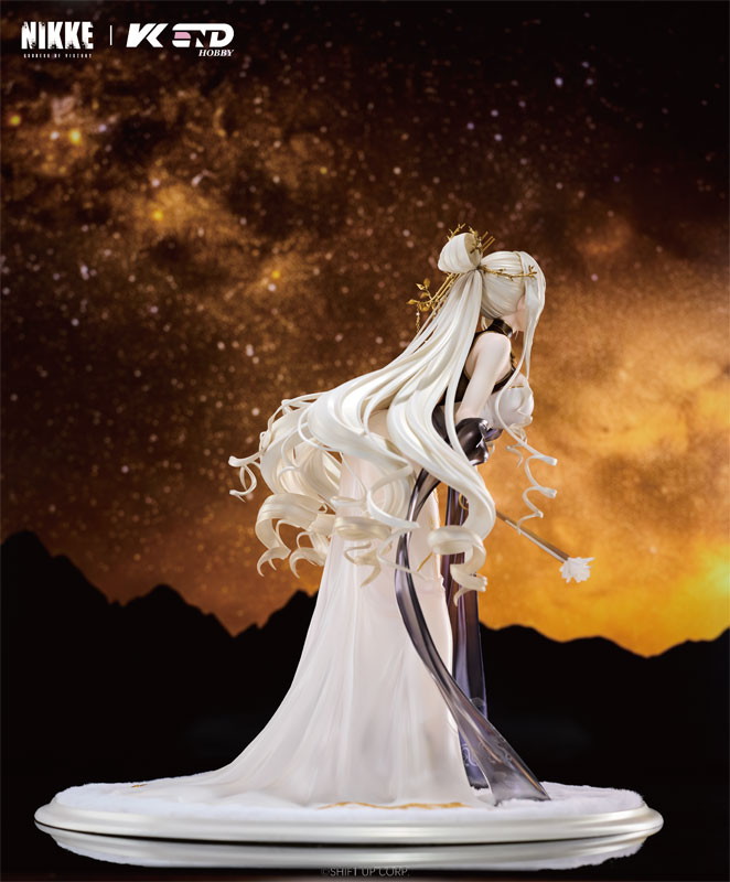 勝利の女神:NIKKE「クラウン:グローリアスフラワー」のフィギュア画像