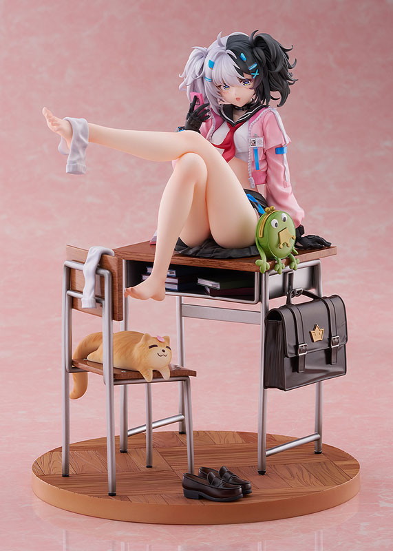 スノウブレイク：禁域降臨「イチェル-チビヒョウ[遅咲きの青春]」のフィギュア画像