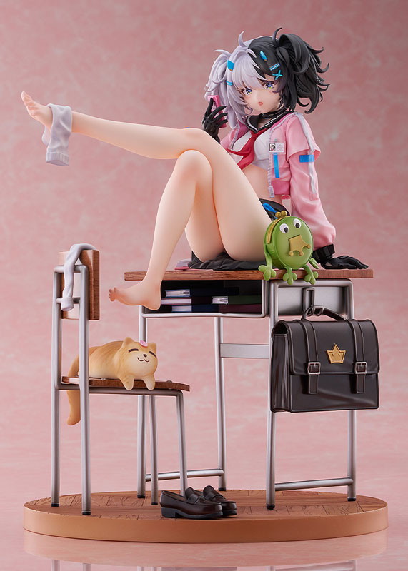 スノウブレイク：禁域降臨「イチェル-チビヒョウ[遅咲きの青春]」のフィギュア画像