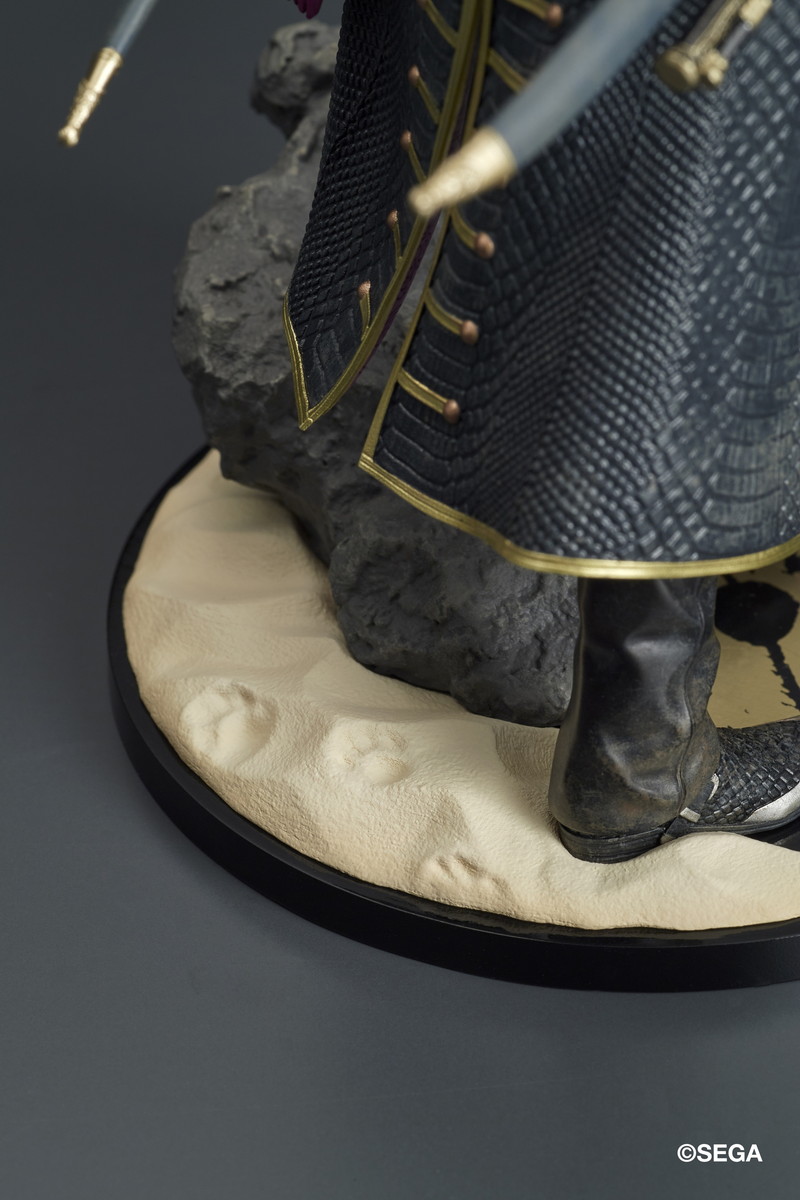 龍が如く8外伝 Pirates in Hawaii「キャプテン真島(真島吾朗)」のフィギュア画像