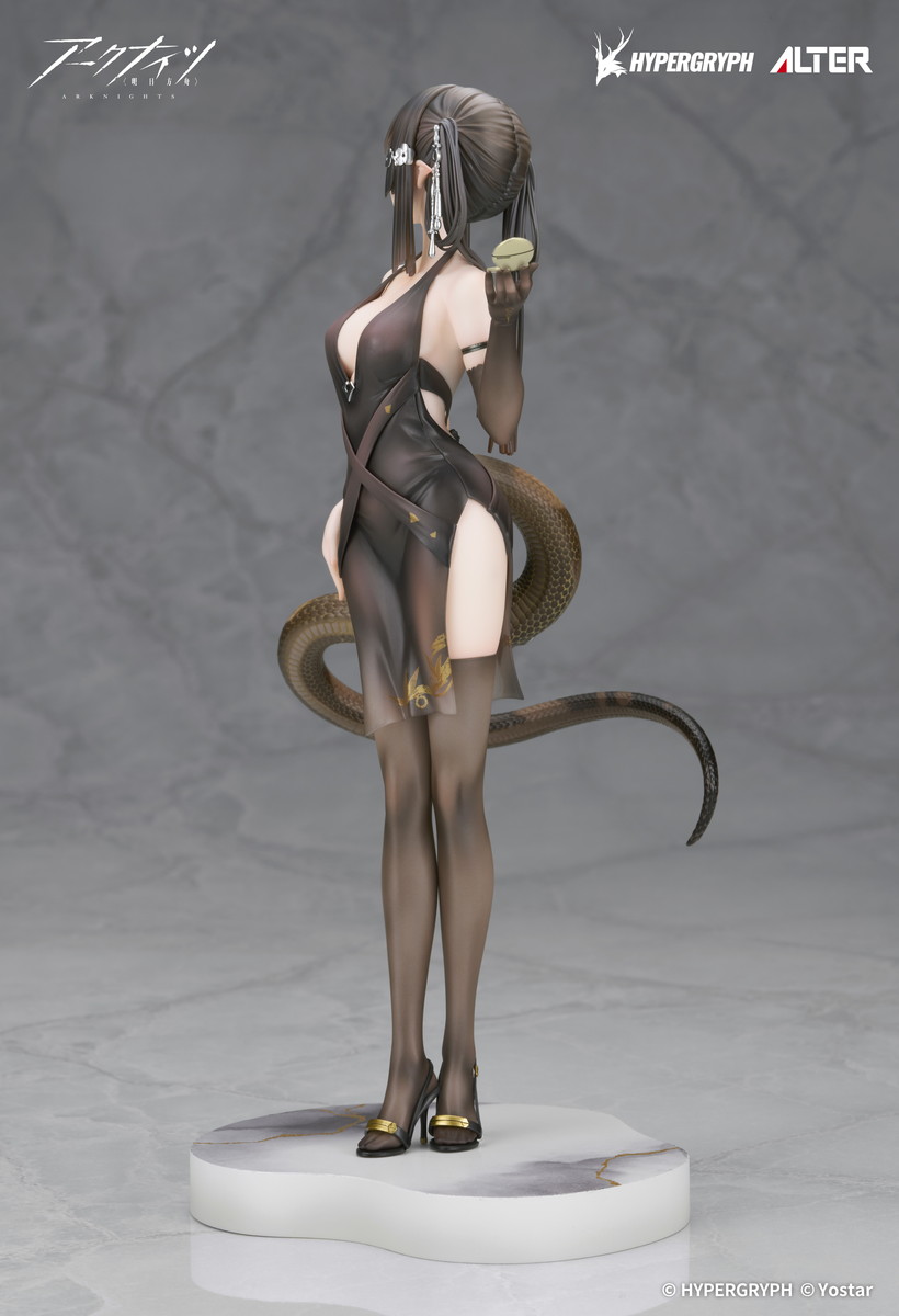 アークナイツ「ユーネクテス Gala Night Ver.」のフィギュア画像
