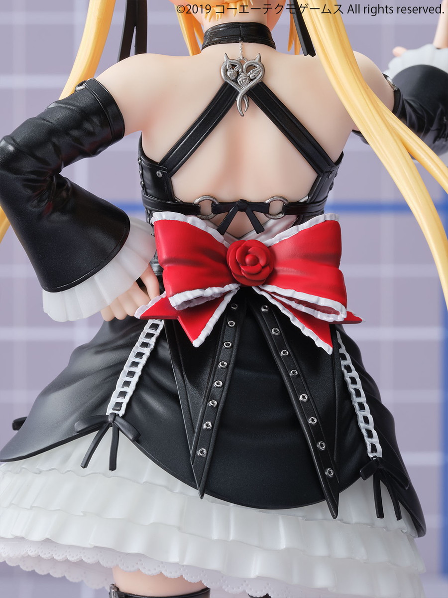 DEAD OR ALIVE 6「マリー・ローズ」のフィギュア画像