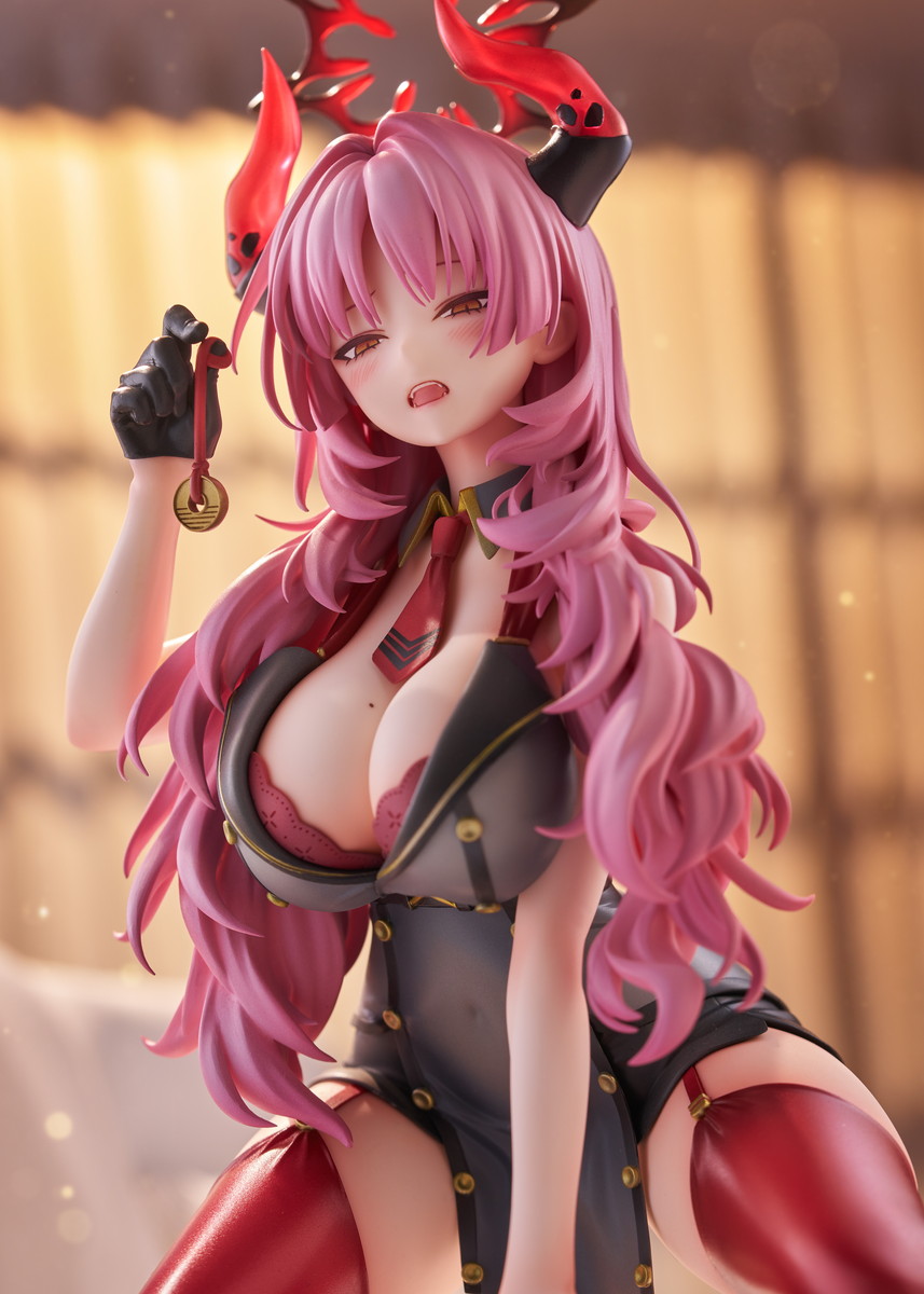 ブルーアーカイブ「サツキ メモリアルロビーVer.」のフィギュア画像