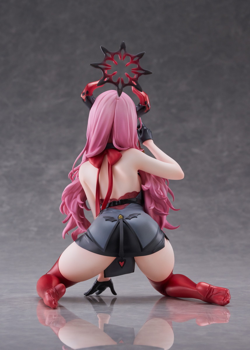 ブルーアーカイブ「サツキ メモリアルロビーVer.」のフィギュア画像