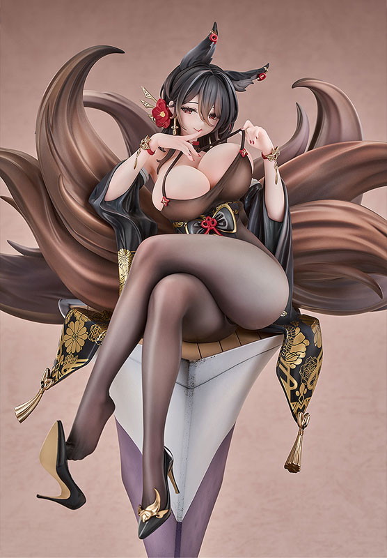 アズールレーン「近江 1/7スケール 完成品フィギュア」のフィギュア画像