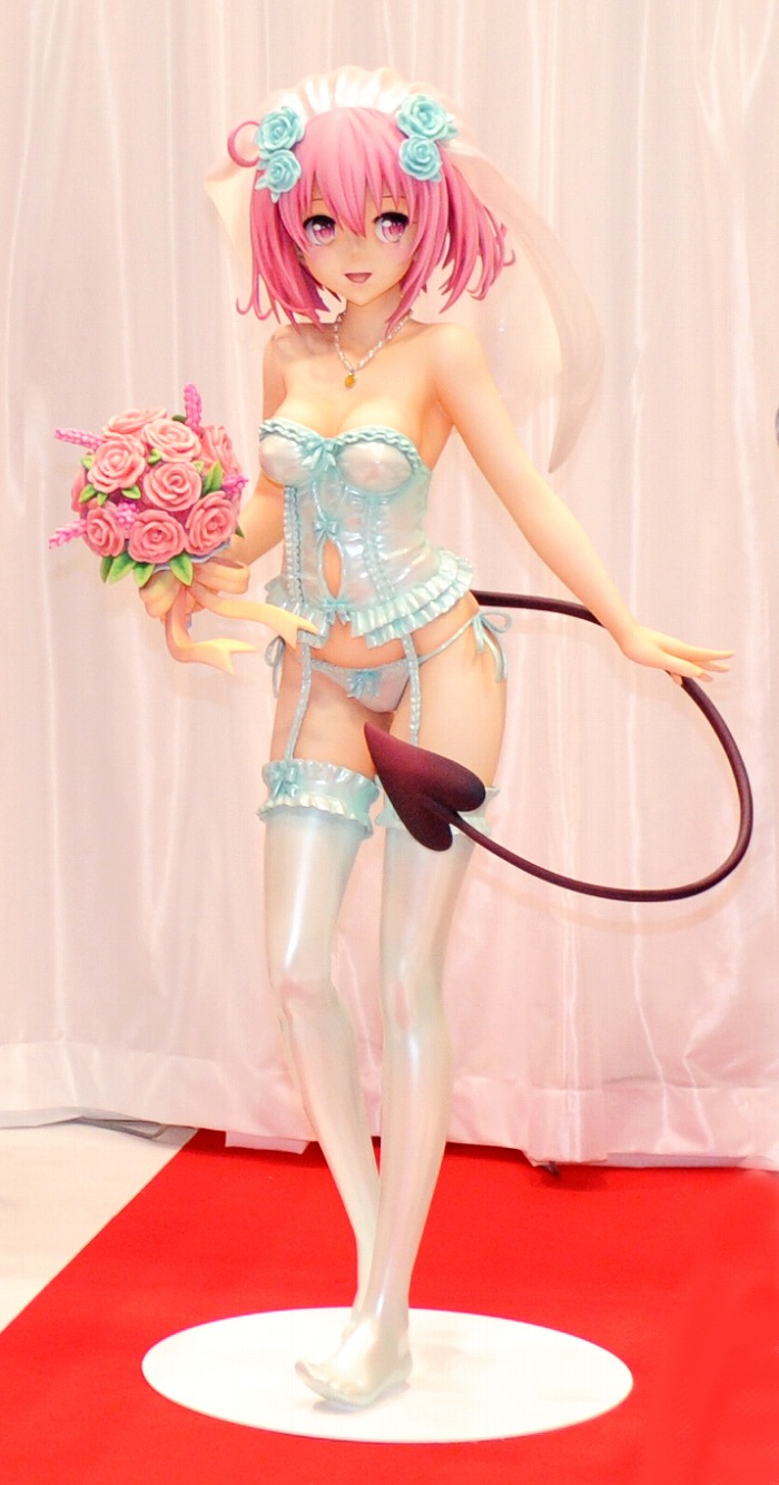 「To LOVEる -とらぶる-」モモ・ベリア・デビルークの等身大フィギュアが数量限定・期間限定で受注生産!