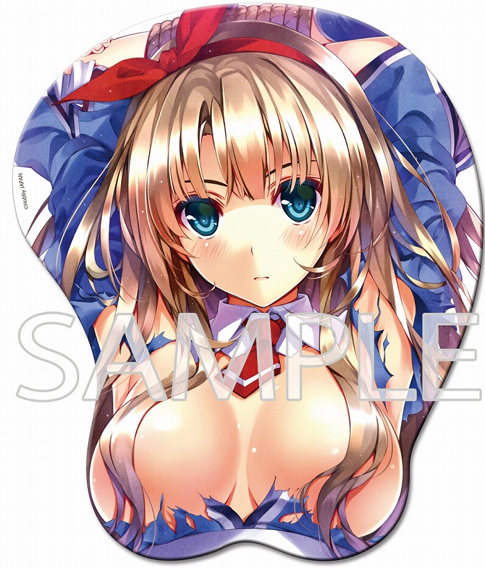 「クイーンズブレイド グリムワール」不思議の国の闇使いアリシア、魔装剣姫カグヤのグッズが登場!