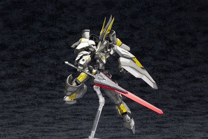 「フレームアームズ」シリーズより可動域や安定性が向上した「:RE」版3種が2016年10月に発売!