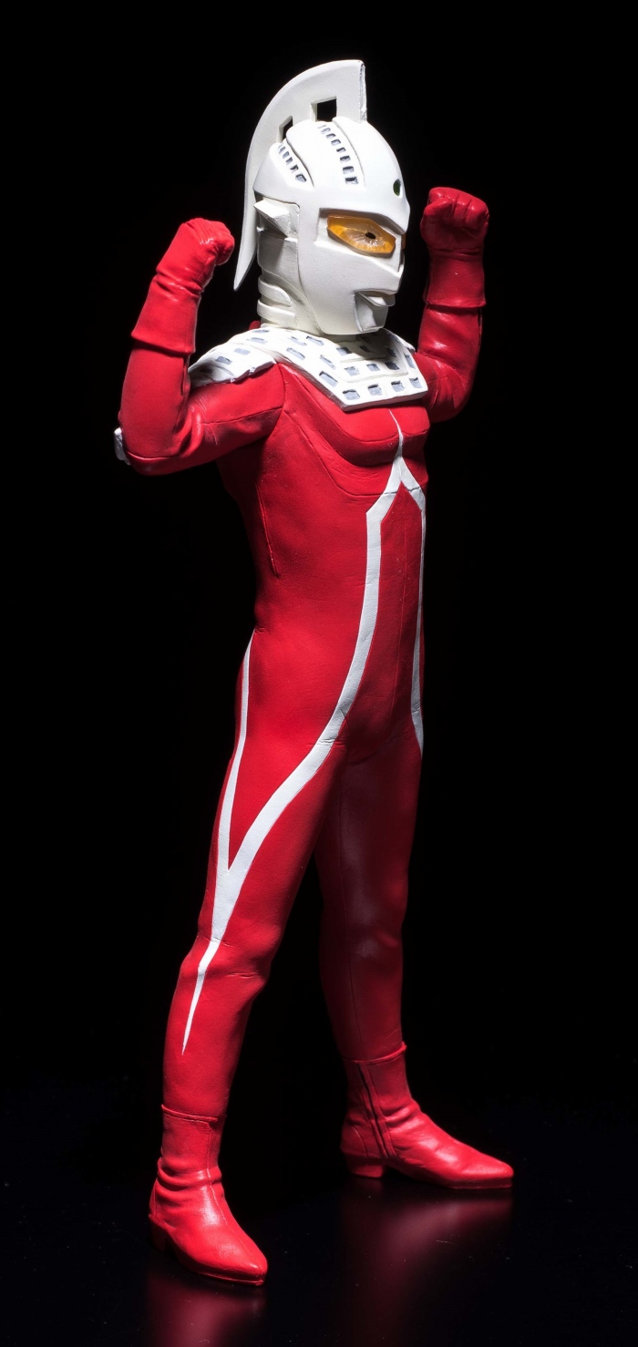 ウルトラセブン放送開始50年記念「ウルトラセブン フィギュア JALオリジナルカラーVer.」が発売