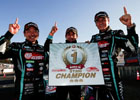 グッドスマイルレーシングがSUPER GT 2017チャンピオンに!優勝記念グッズ&セールを実施