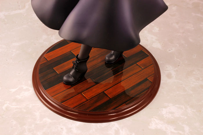 WF2019冬のPLUMブースでリゼや神野めぐみの限定フィギュアが登場!