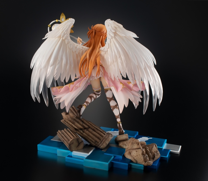 「SAO」より翼を大きく広げた天使姿のアスナ、アリスがスケールフィギュア化!