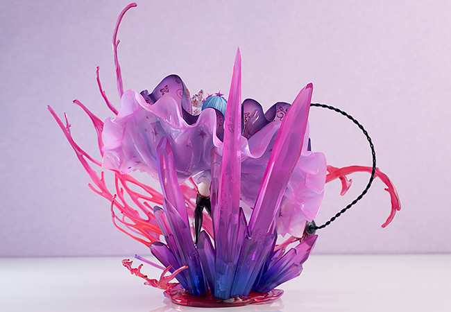 「Re:ゼロから始める異世界生活」より「鬼レム -Crystal Dress Ver.-」の1/7スケールフィギュアの新カットが公開!