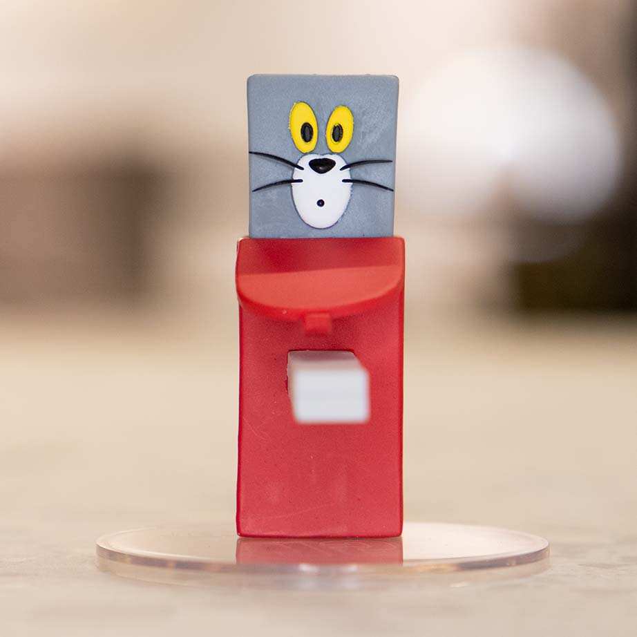 Happyくじ「TOM and JERRY FUNNY ART！」より、フィギュアやぬいぐるみマスコットの商品写真が追加公開！