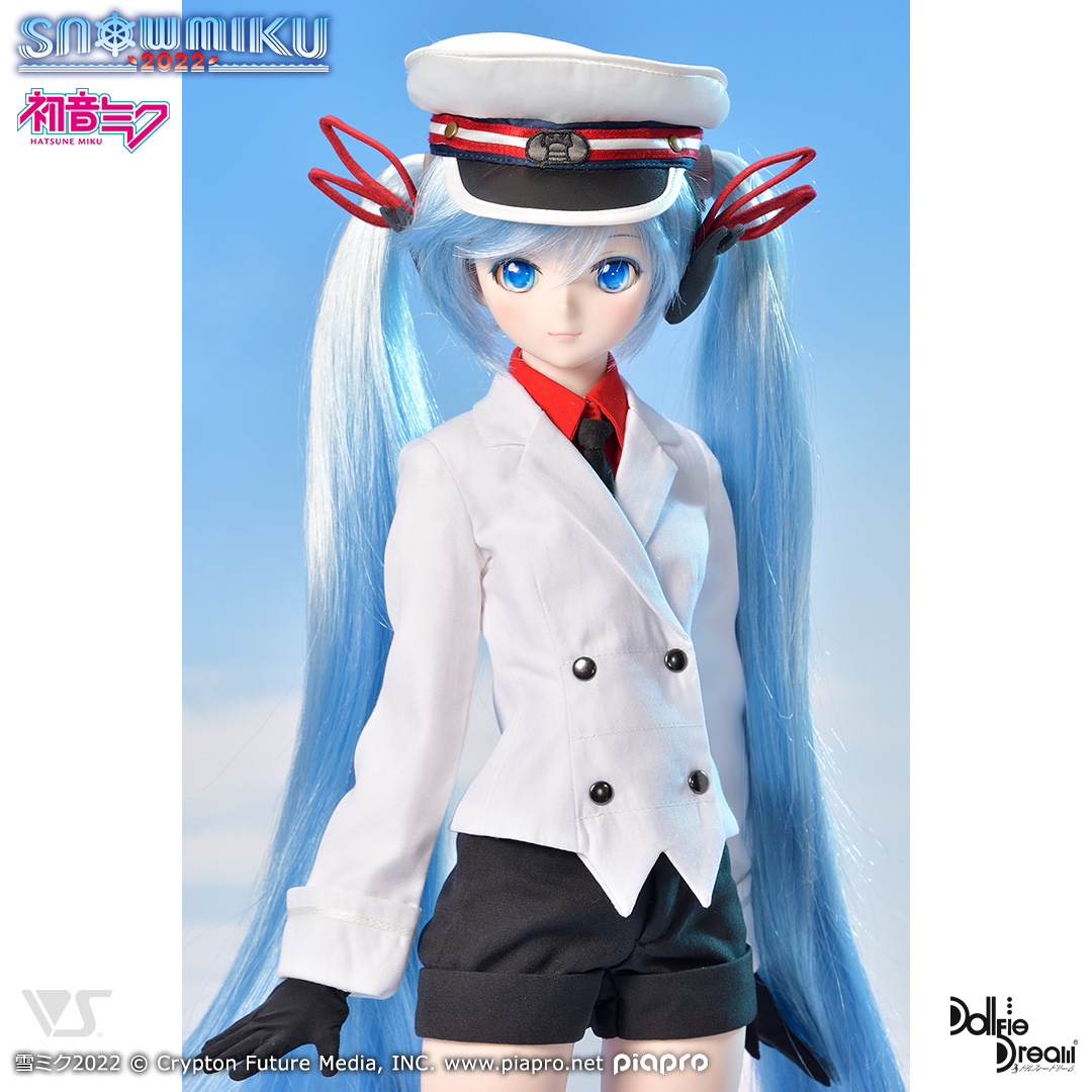 「SNOW MIKU 2022」開催記念！2022年の雪ミク衣装「Grand Voyage」ドール用ドレスセットの販売などの特別3大企画が実施