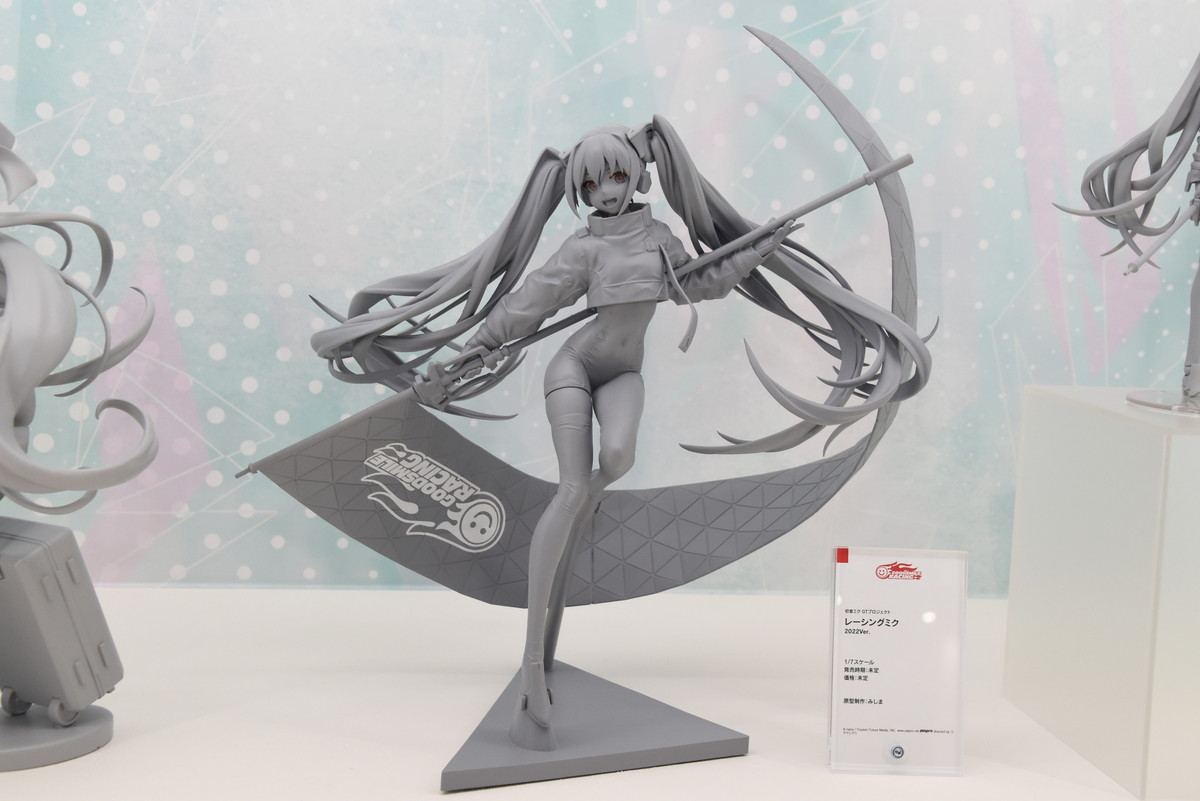 【スマイルフェス2022】「ホロライブ」白銀ノエルや初音ミクなどのフィギュアを紹介！