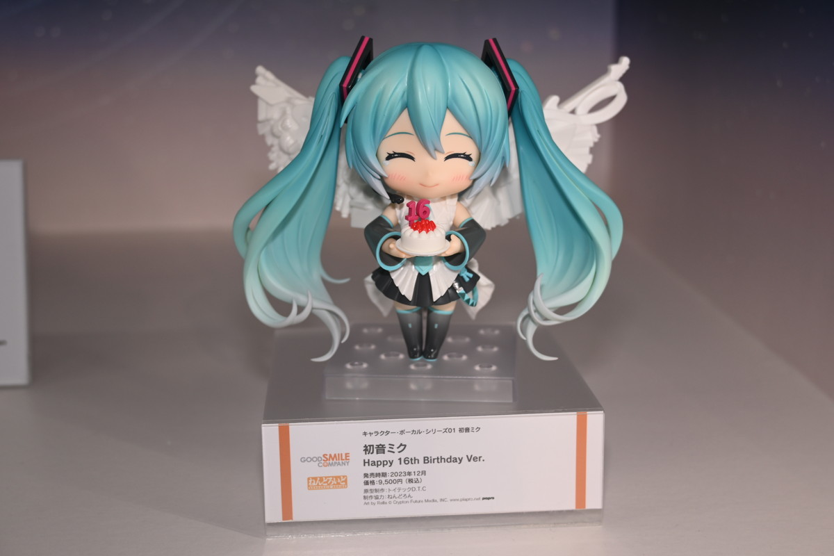 【初音ミク Happy 16th Birthday スケールフィギュア展示会フォトレポート】「初音ミク Happy 16th Birthday Ver.」や、過去に発表された初音ミクのフィギュアを紹介！