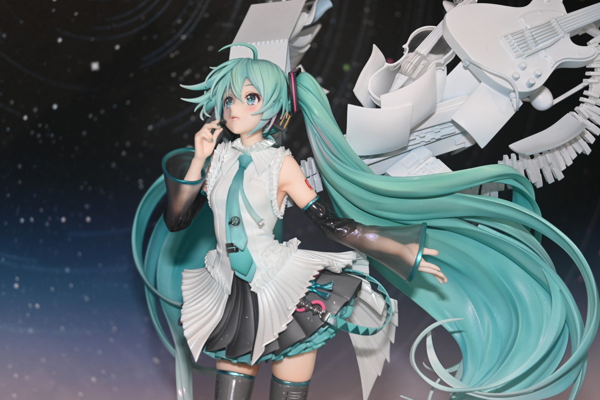 【初音ミク Happy 16th Birthday スケールフィギュア展示会フォトレポート】「初音ミク Happy 16th Birthday Ver.」や、過去に発表された初音ミクのフィギュアを紹介！