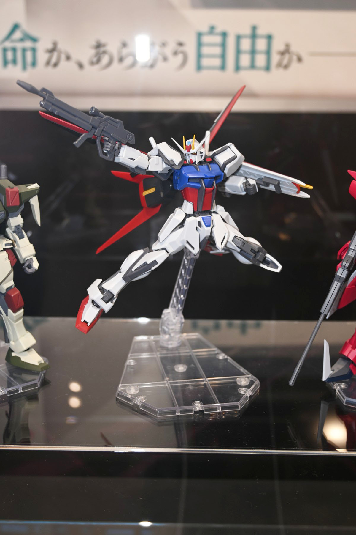 【ROBOT魂15th Anniversary EVENTフォトレポート】「機動戦士ガンダム」シリーズや、過去に発表されたROBOT魂ブランドのフィギュアを紹介！