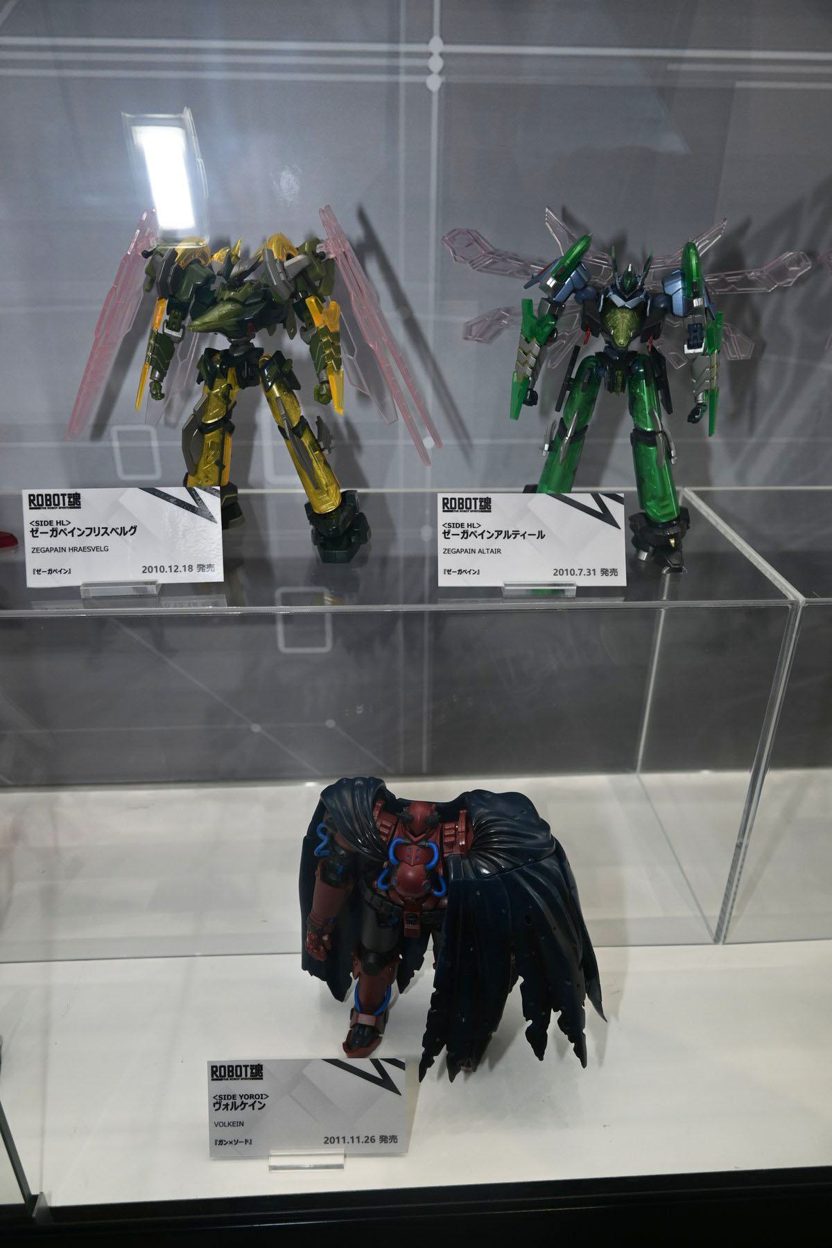 【ROBOT魂15th Anniversary EVENTフォトレポート】「機動戦士ガンダム」シリーズや、過去に発表されたROBOT魂ブランドのフィギュアを紹介！