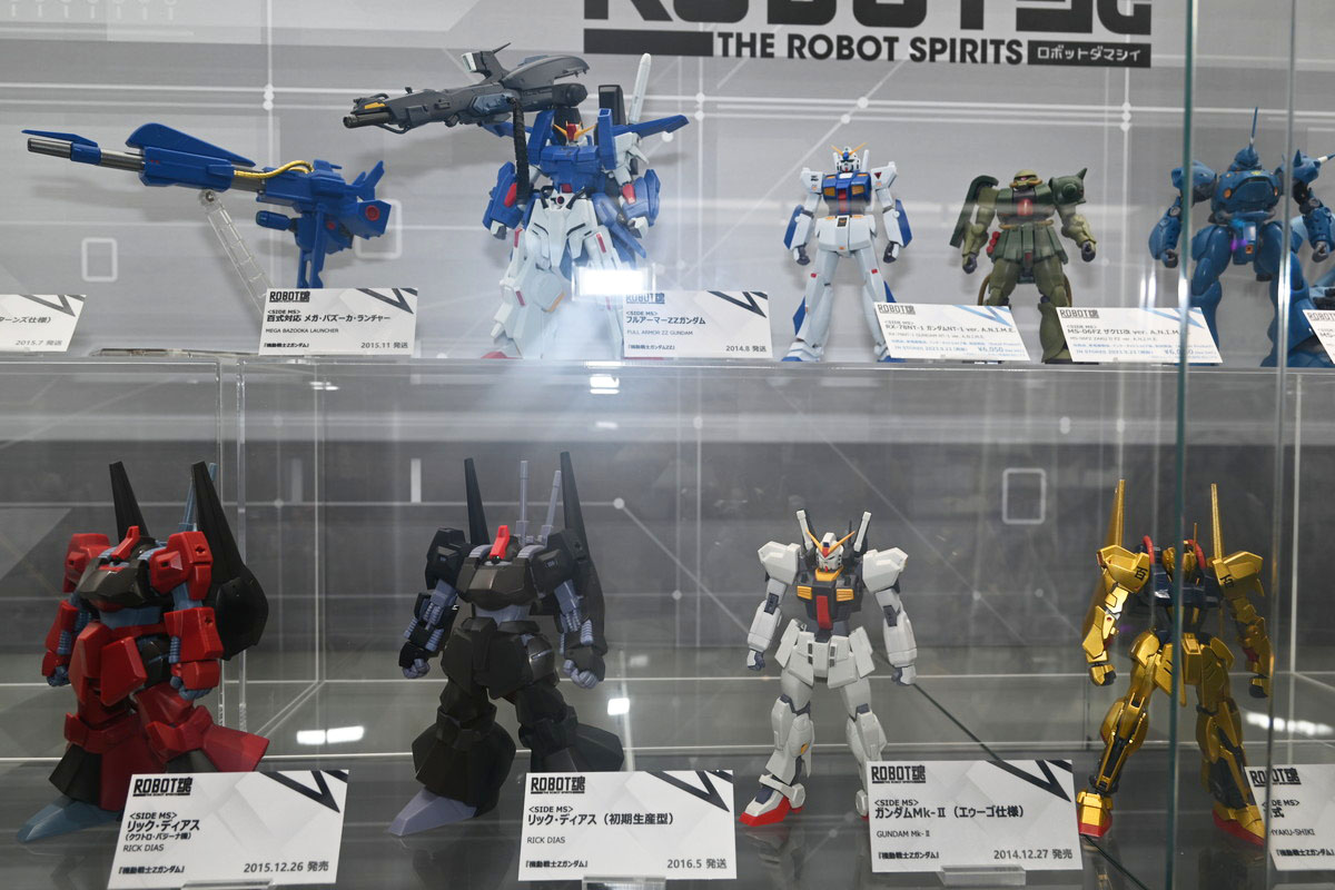 【ROBOT魂15th Anniversary EVENTフォトレポート】「機動戦士ガンダム」シリーズや、過去に発表されたROBOT魂ブランドのフィギュアを紹介！