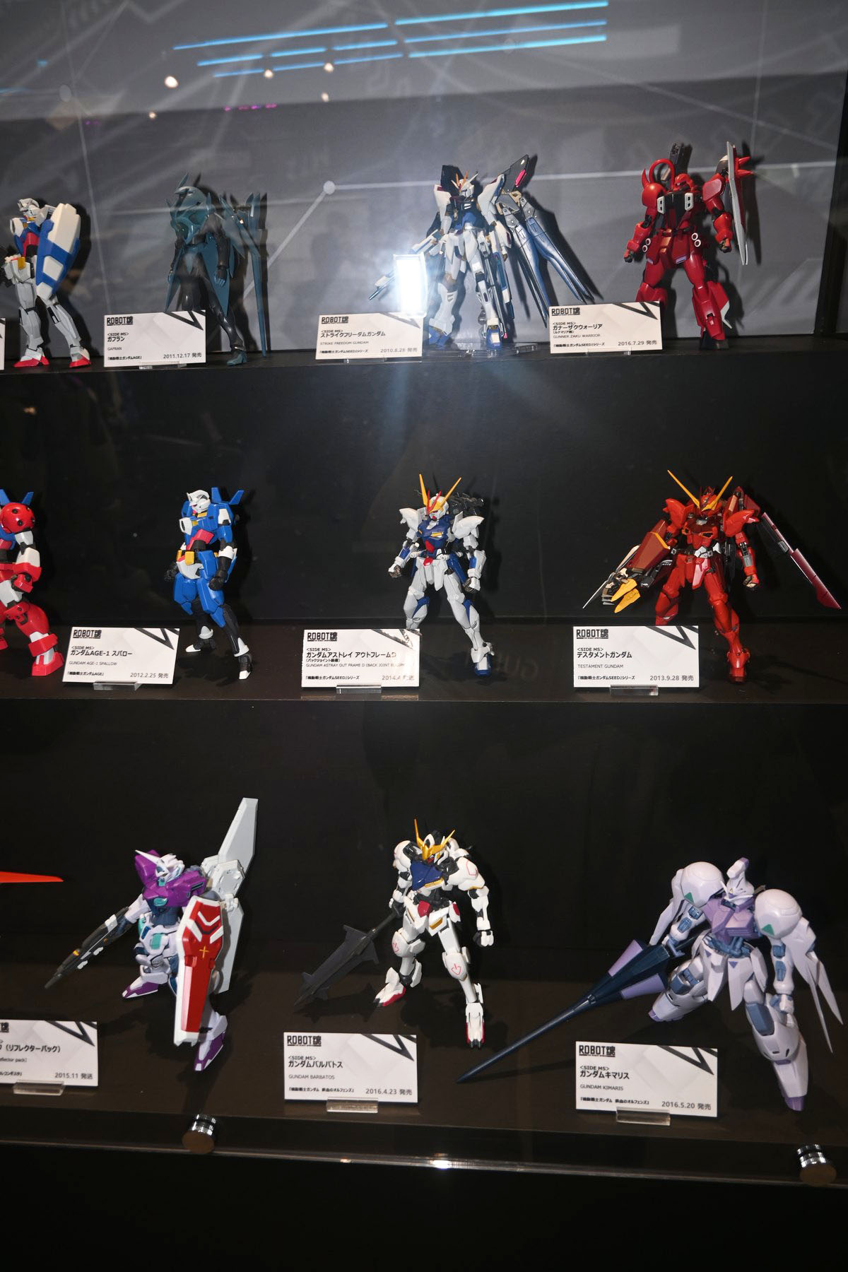 【ROBOT魂15th Anniversary EVENTフォトレポート】「機動戦士ガンダム」シリーズや、過去に発表されたROBOT魂ブランドのフィギュアを紹介！