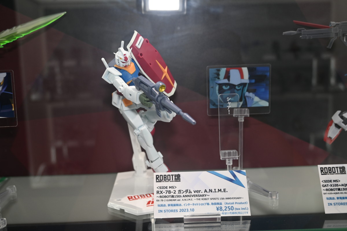 【ROBOT魂15th Anniversary EVENTフォトレポート】「機動戦士ガンダム」シリーズや、過去に発表されたROBOT魂ブランドのフィギュアを紹介！