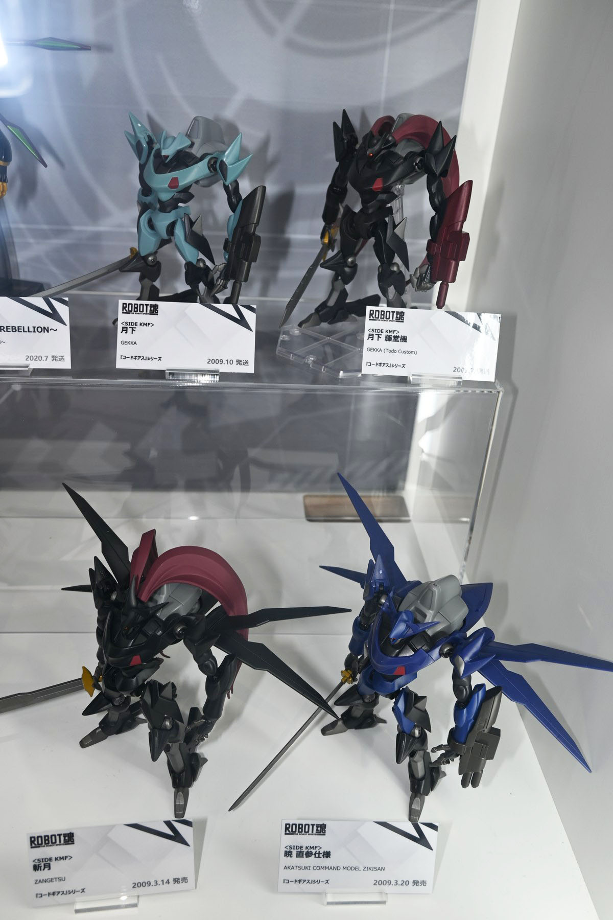 【ROBOT魂15th Anniversary EVENTフォトレポート】「機動戦士ガンダム」シリーズや、過去に発表されたROBOT魂ブランドのフィギュアを紹介！