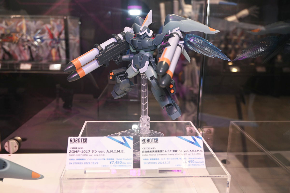 【ROBOT魂15th Anniversary EVENTフォトレポート】「機動戦士ガンダム」シリーズや、過去に発表されたROBOT魂ブランドのフィギュアを紹介！