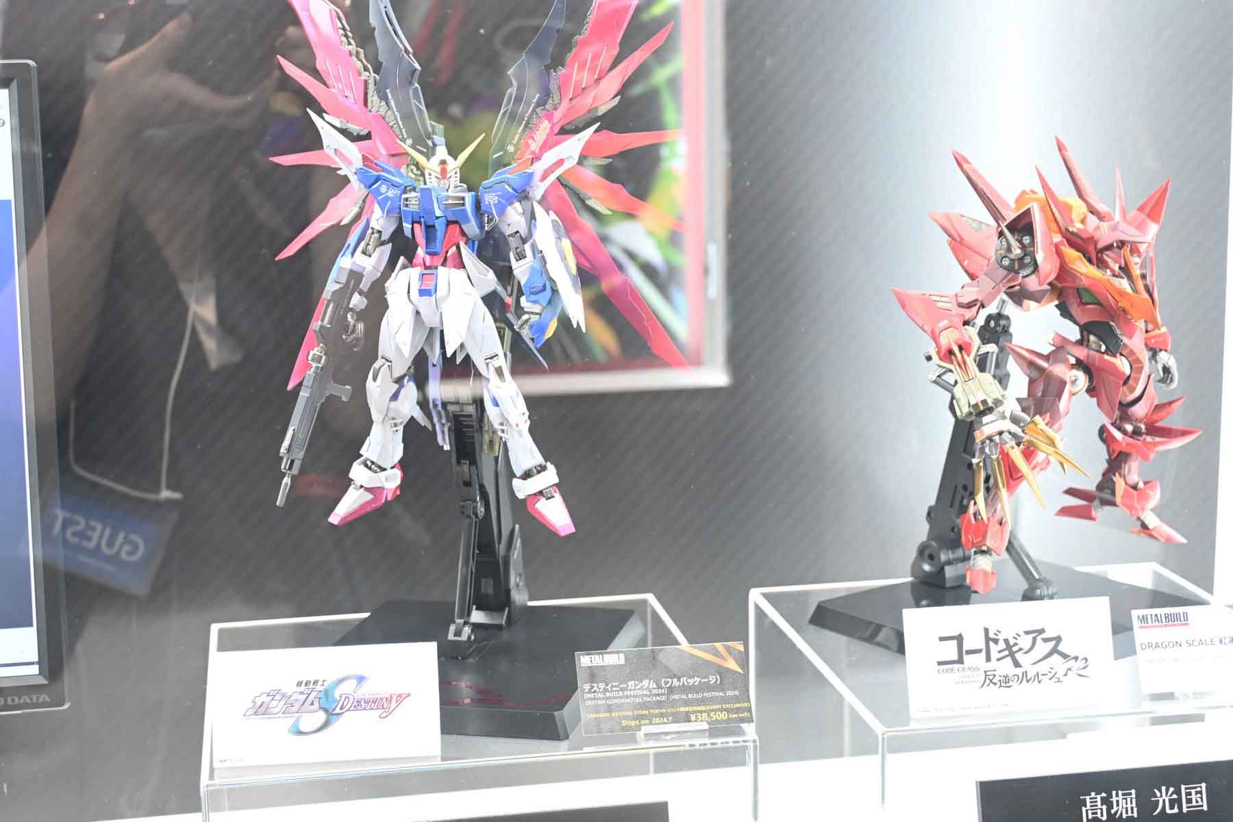 【METAL BUILD FESTIVAL 2024 WITH CLUB TAMASHII MEMBERSフォトレポート】METAL BUILDの祭典から、過去に発表された商品や、「デスティニーガンダム（フルパッケージ）」といった開催記念商品などを紹介！