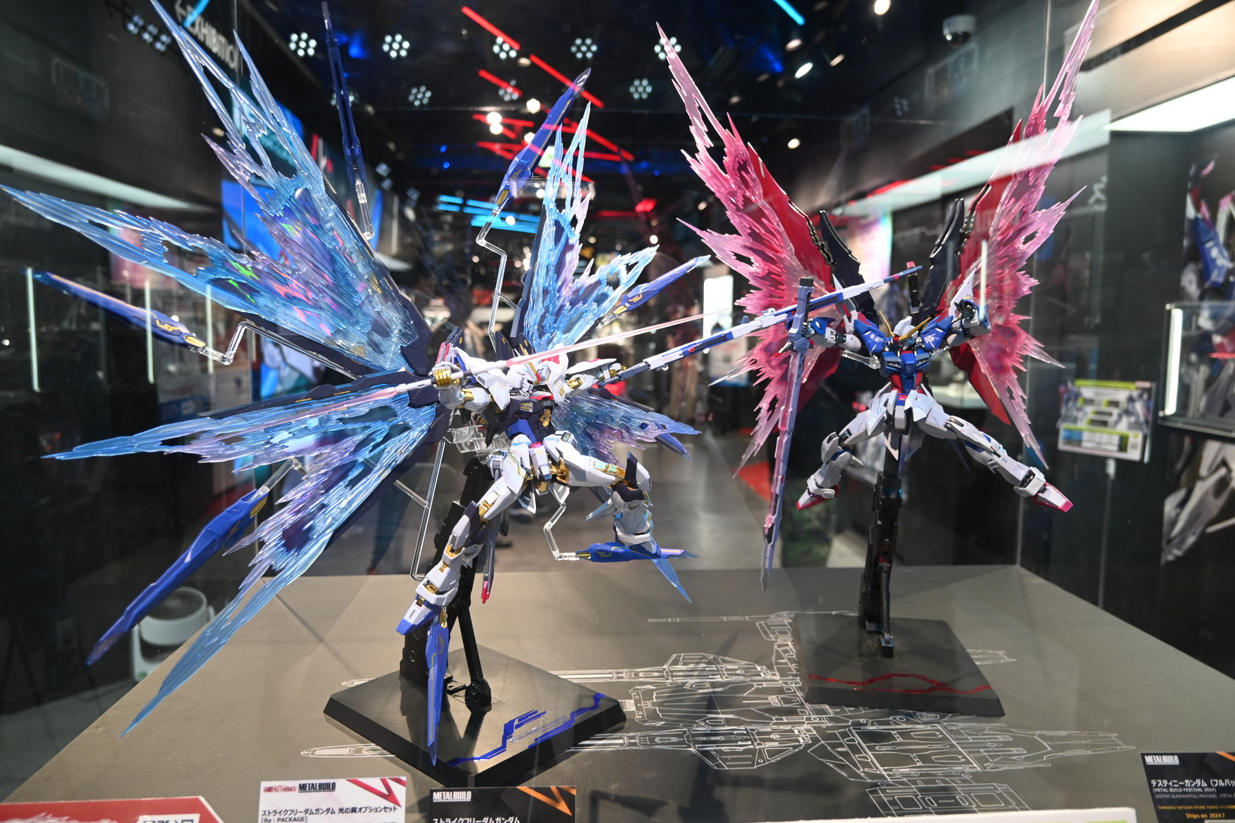 【METAL BUILD FESTIVAL 2024 WITH CLUB TAMASHII MEMBERSフォトレポート】METAL BUILDの祭典から、過去に発表された商品や、「デスティニーガンダム（フルパッケージ）」といった開催記念商品などを紹介！