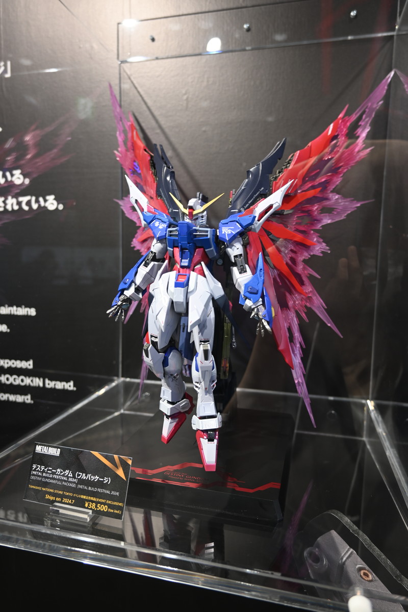 【METAL BUILD FESTIVAL 2024 WITH CLUB TAMASHII MEMBERSフォトレポート】METAL BUILDの祭典から、過去に発表された商品や、「デスティニーガンダム（フルパッケージ）」といった開催記念商品などを紹介！