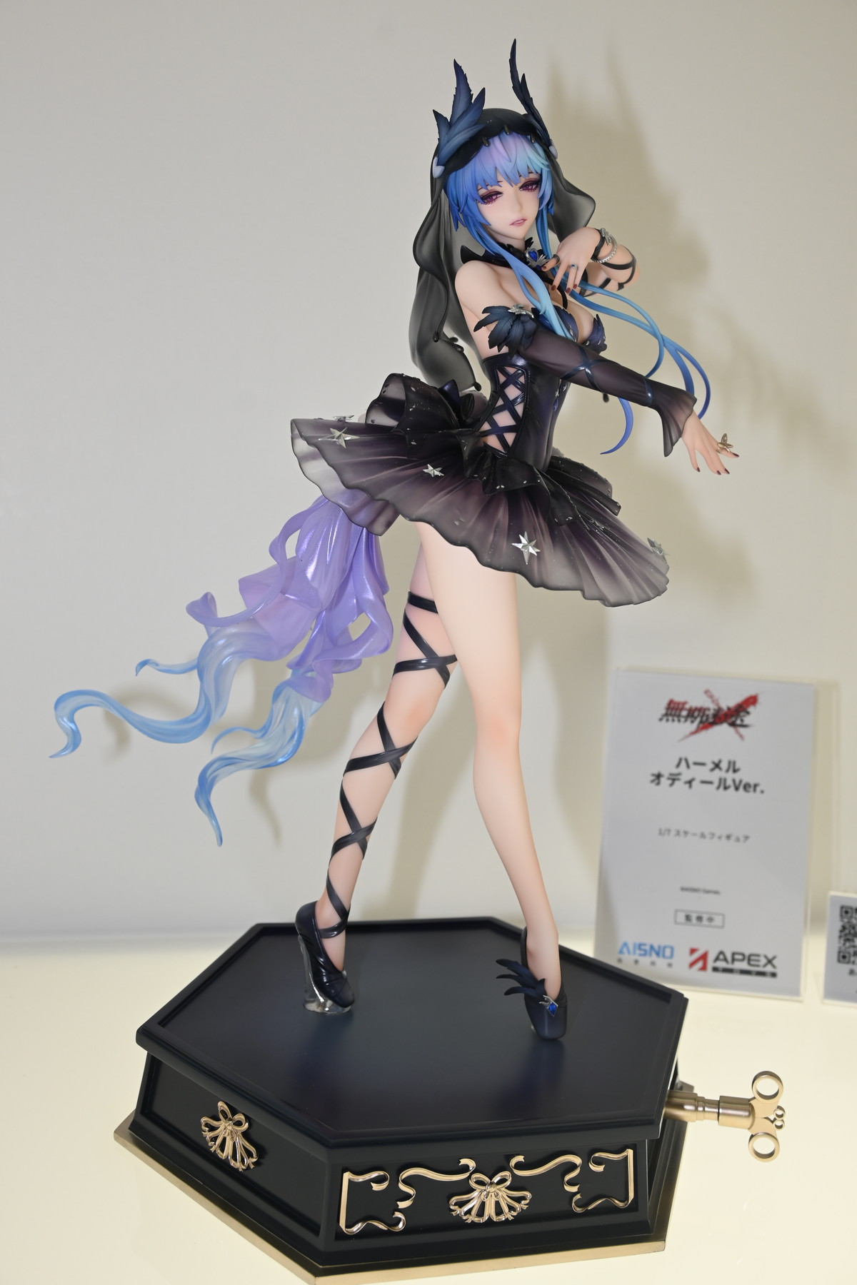 【ワンフェス2024夏フォトレポート】APEXTOYSブースから「ゼンレスゾーンゼロ」アンビー・デマラ、「アズールレーン」アンカレッジなどのフィギュアを紹介！