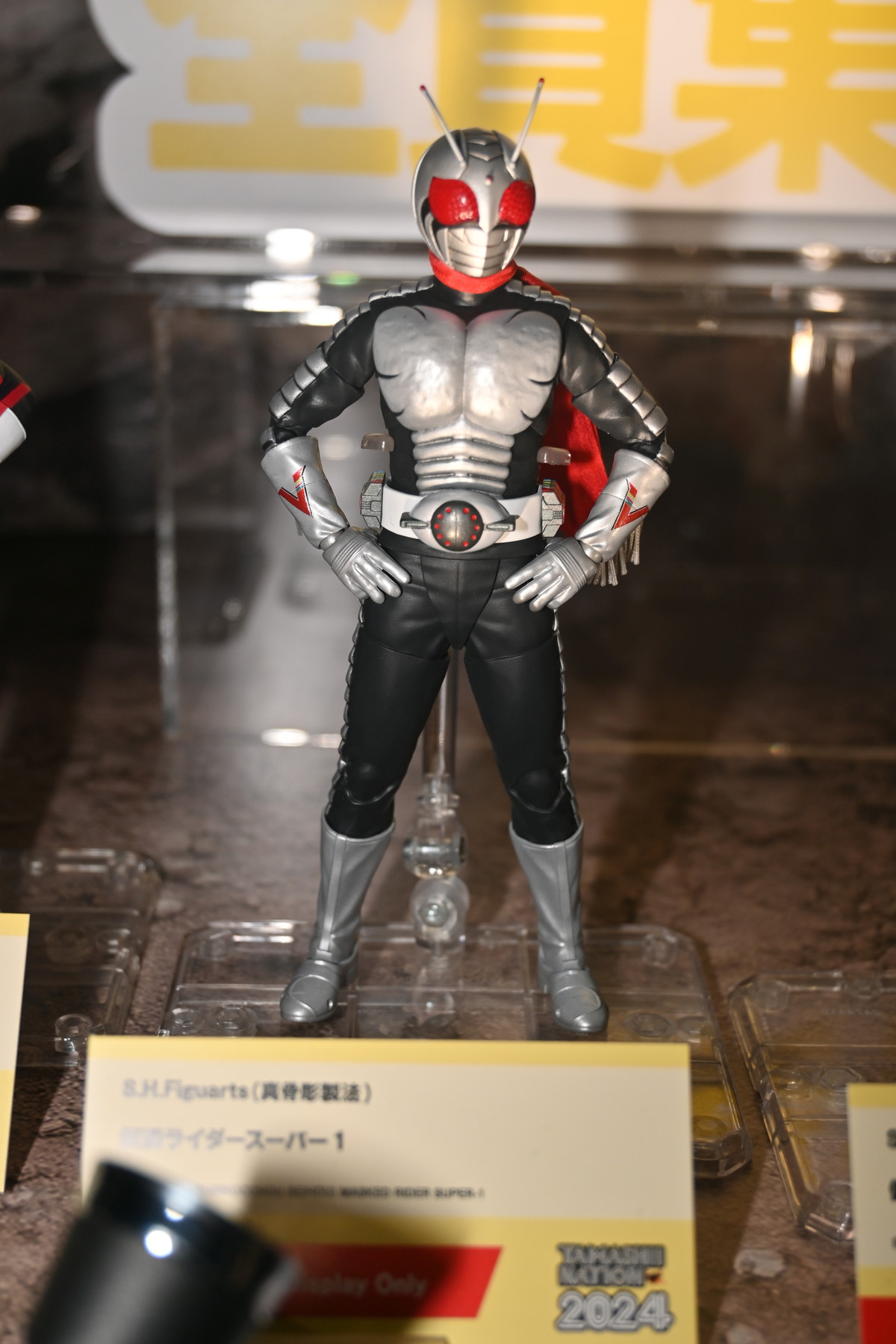 【TAMASHII NATION 2024フォトレポート】「仮面ライダーギーツ」仮面ライダータイクーンや「ガメラ」レギオンなどのフィギュアを紹介！