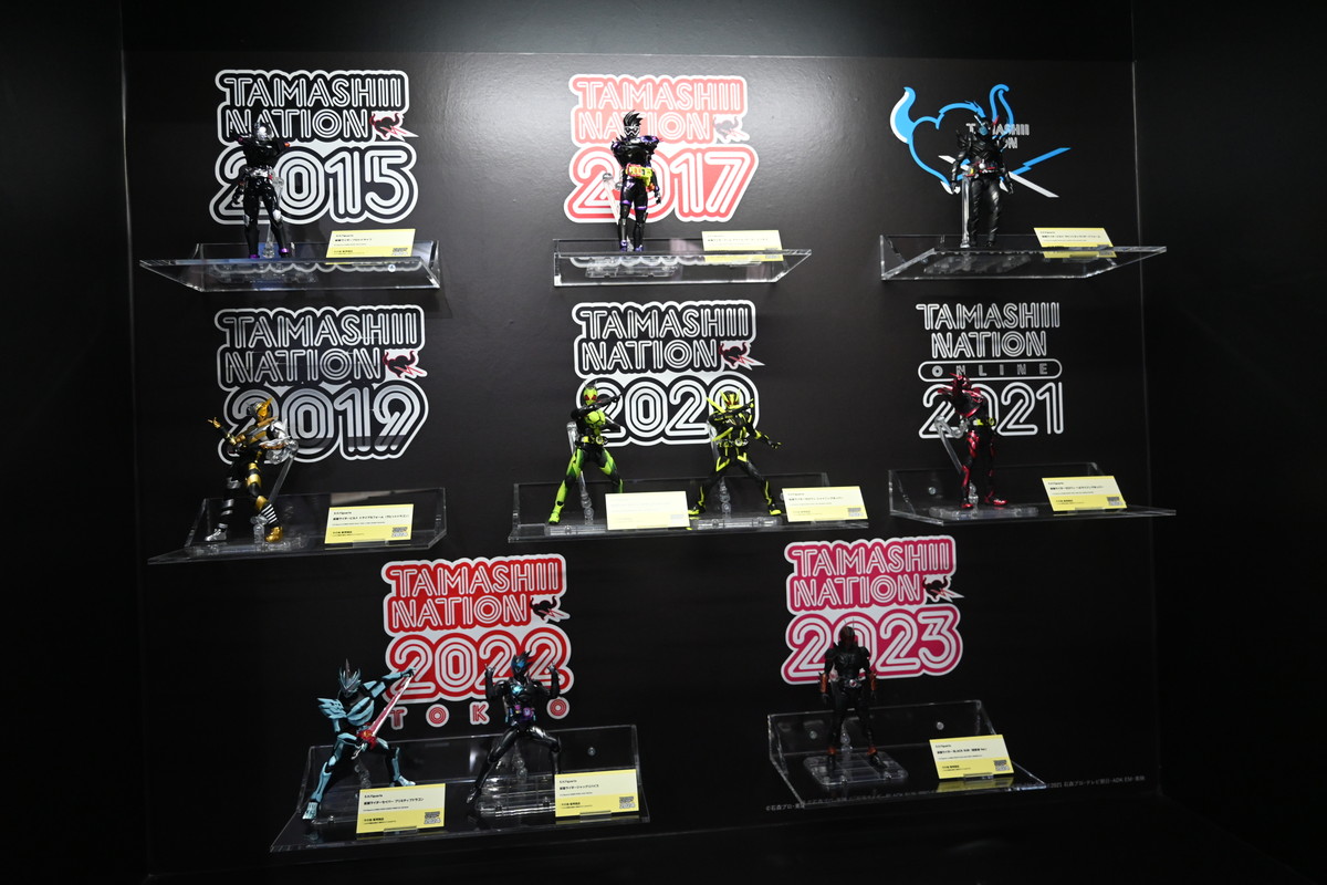 【TAMASHII NATION 2024フォトレポート】「仮面ライダーギーツ」仮面ライダータイクーンや「ガメラ」レギオンなどのフィギュアを紹介！