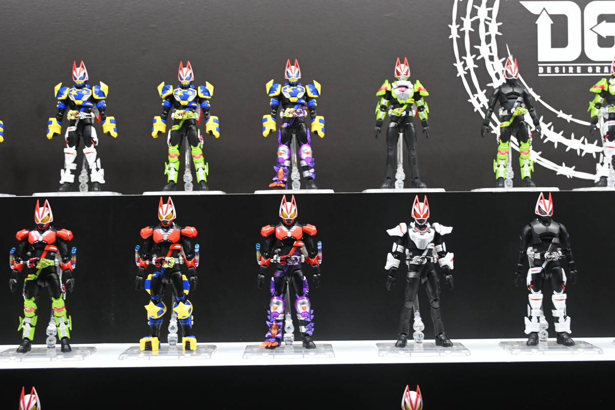 【TAMASHII NATION 2024フォトレポート】「仮面ライダーギーツ」仮面ライダータイクーンや「ガメラ」レギオンなどのフィギュアを紹介！