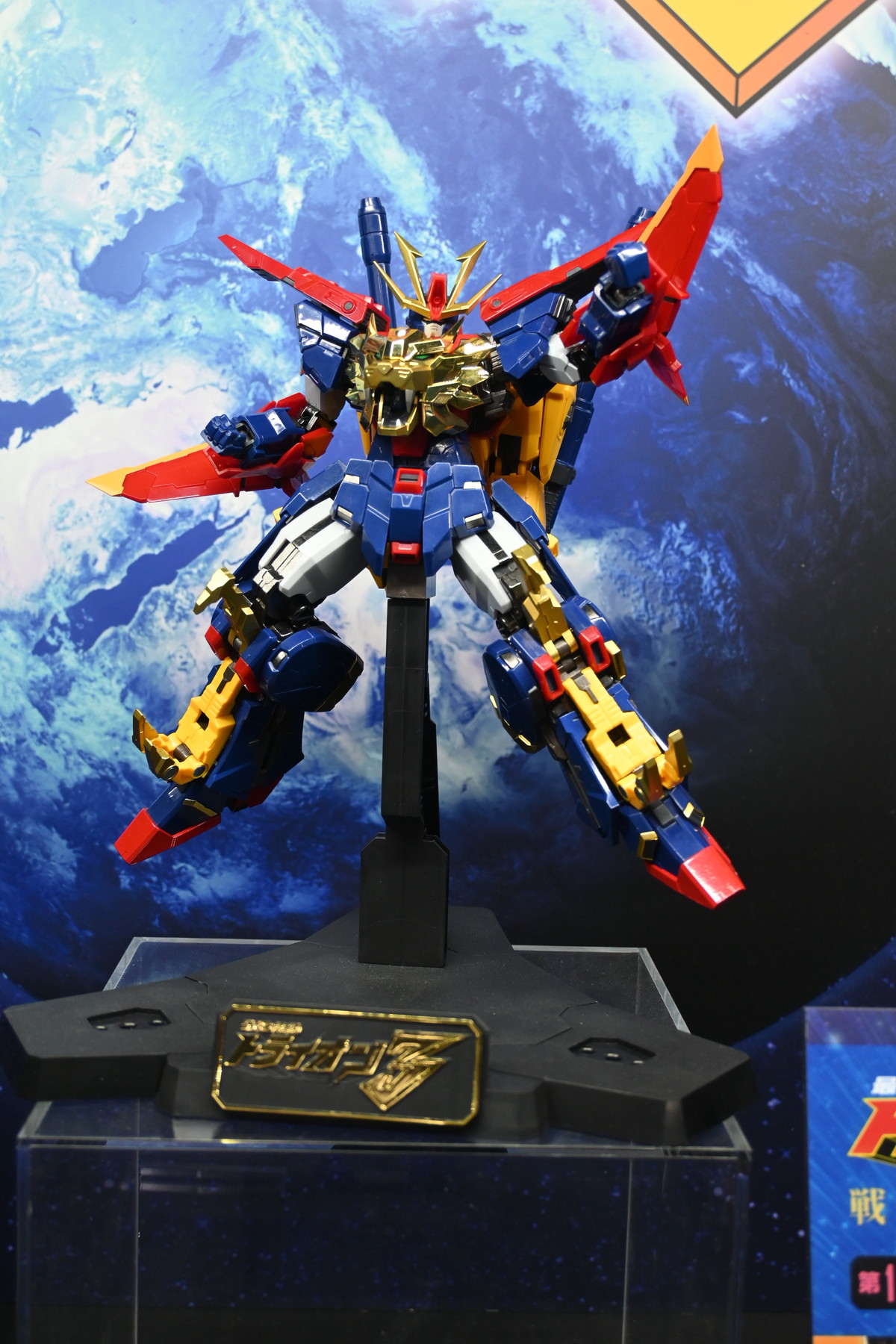 【TAMASHII NATION 2024フォトレポート】「劇場版マクロスF～イツワリノウタヒメ～」スーパールシファーバルキリー（ブレラ・スターン機）や「勇者エクスカイザー」キングエクスカイザーなどのフィギュアを紹介！