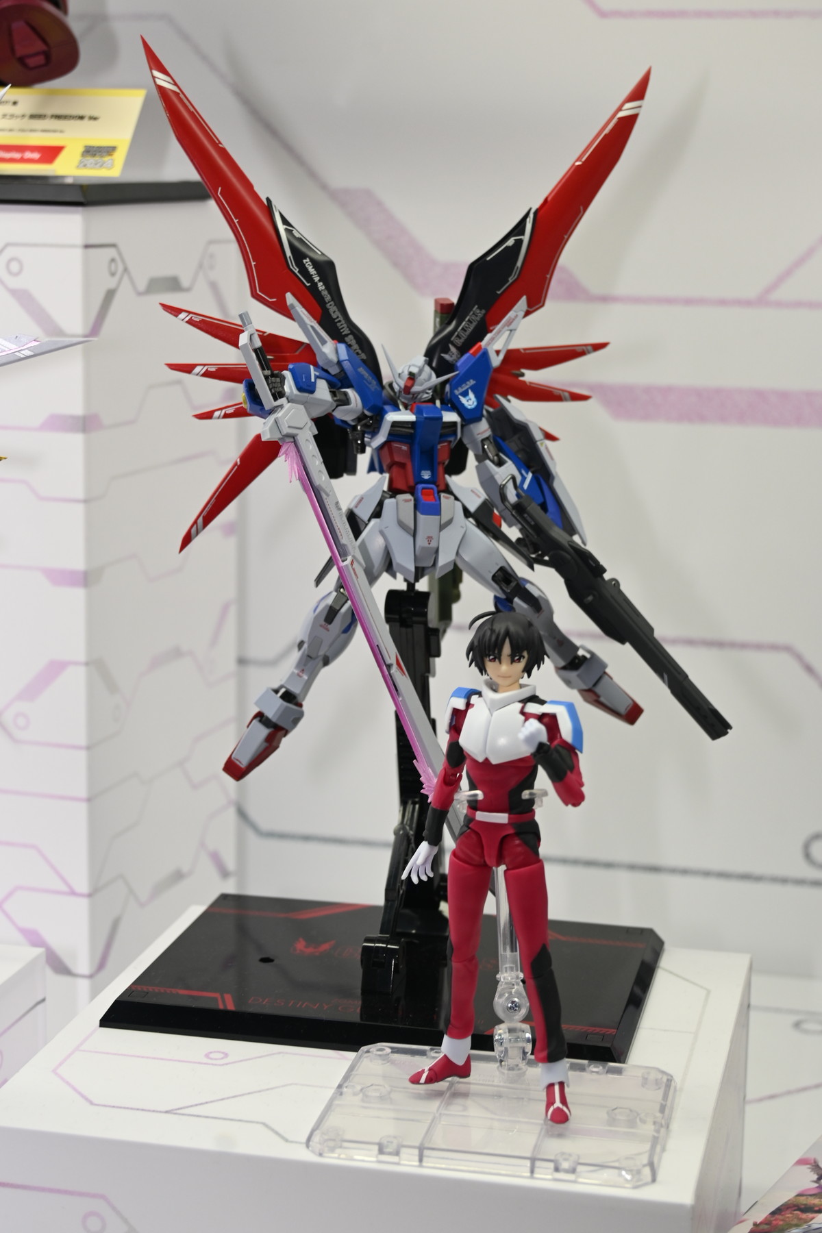 【TAMASHII NATION 2024フォトレポート】「機動戦士ガンダムSEED DESTINY」ソードインパルスガンダムや「機動戦士Zガンダム」Zガンダムなどのフィギュアを紹介！