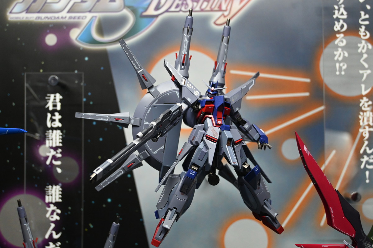 【TAMASHII NATION 2024フォトレポート】「機動戦士ガンダムSEED DESTINY」ソードインパルスガンダムや「機動戦士Zガンダム」Zガンダムなどのフィギュアを紹介！