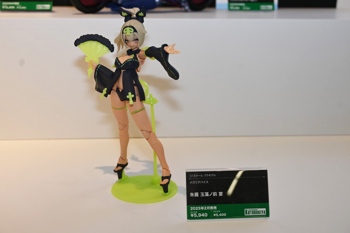 【コトブキヤコレクション2025フォトレポート】「フレームアームズ・ガール」ドゥルガーIや「メガミデバイス」PUNI☆MOFU 雪トゥなどのプラモデルを紹介！